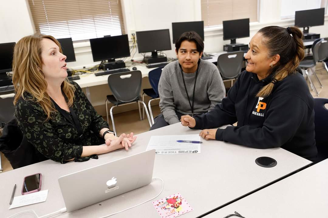 Photo of parent teacher conference